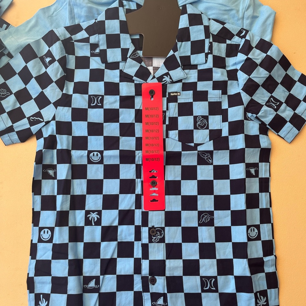 Brand New Boys Size Medium 10/12 Hurley Checkered Button Down